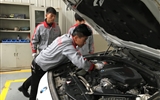 汽車(chē)工程系攜手蘭州金瑞寶汽車(chē)服務(wù)有限責(zé)任公司共同開(kāi)展社會(huì)服務(wù)活動(dòng)