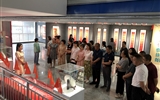 經(jīng)濟(jì)管理系黨總支開展參觀“紅色文化藝術(shù)館”，獻(xiàn)禮建黨100周年活動