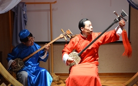 青春三下鄉(xiāng)∣口傳心授“賢孝”韻，青春接力“推普”聲